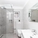 2 Bedroom Awesome In Okrug Gornji * Trogir